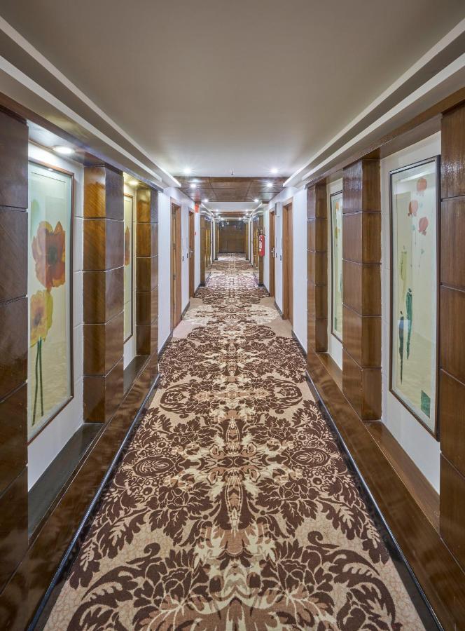 Hotel Hindusthan International, Bhubaneswar Exterior foto