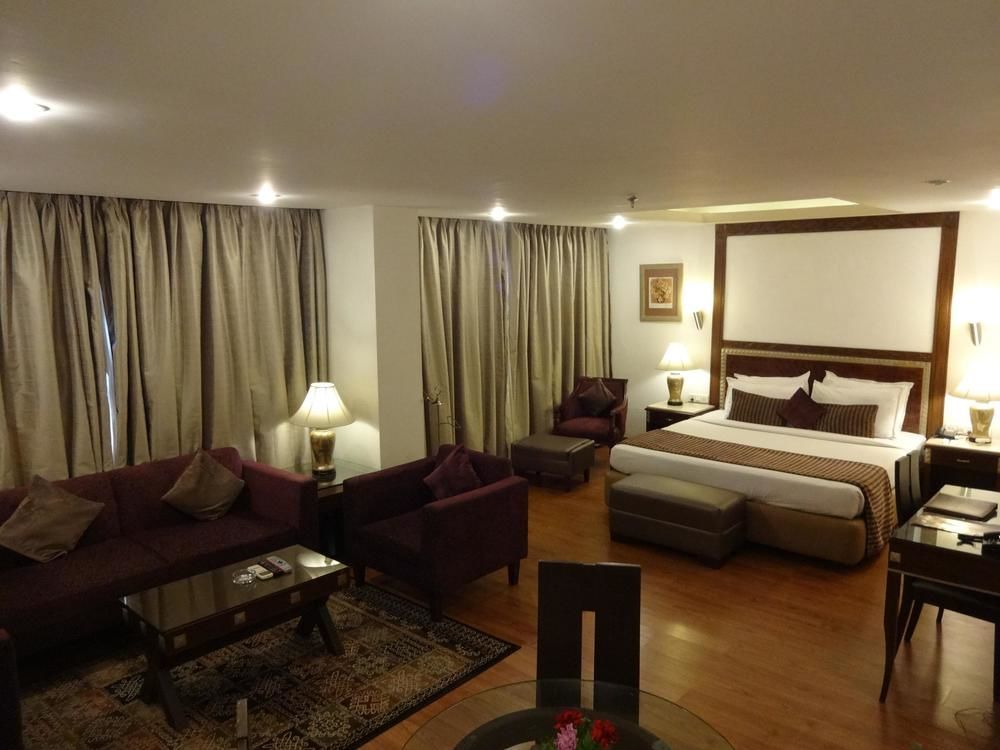Hotel Hindusthan International, Bhubaneswar Exterior foto